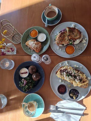 Photo of Wanasa Cafe - 869 Green Lanes, London N21 2QS